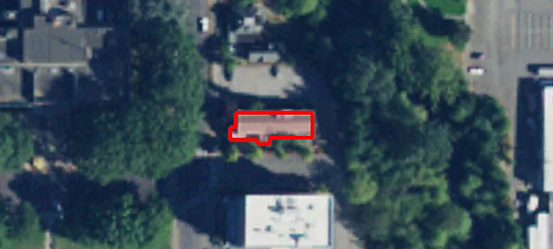 400 Commercial St