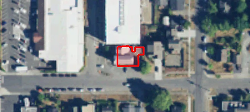 1305 Larrabee Ave