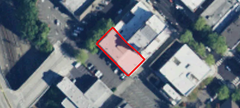 215 Holly St