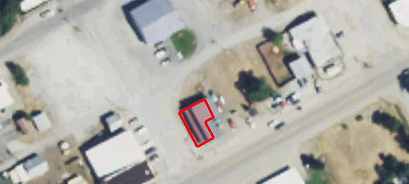 320 Ctr Ave
