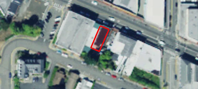 714 Bay St