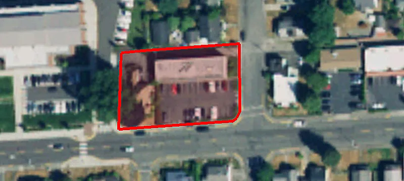 903 Main St