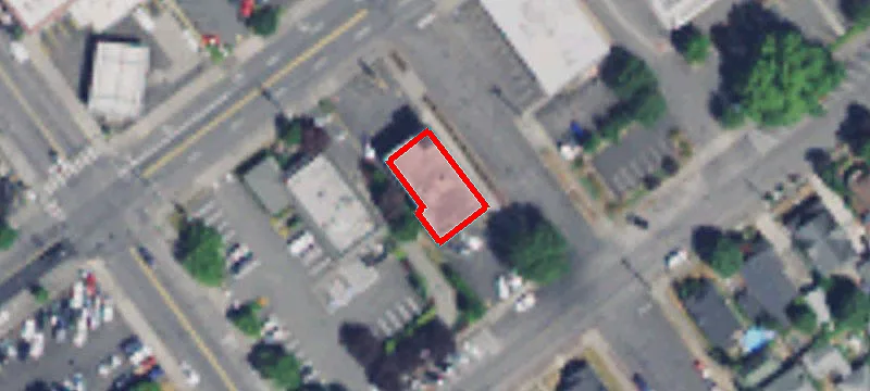 532 3rd Ave