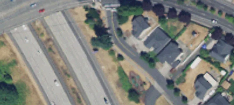 113 Pkwy Ave