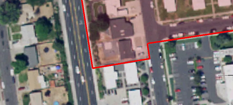 976 Juniper Dr