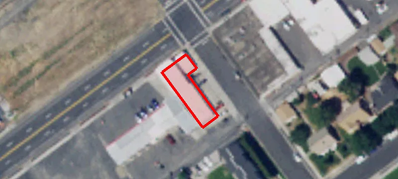 903 3rd Ave