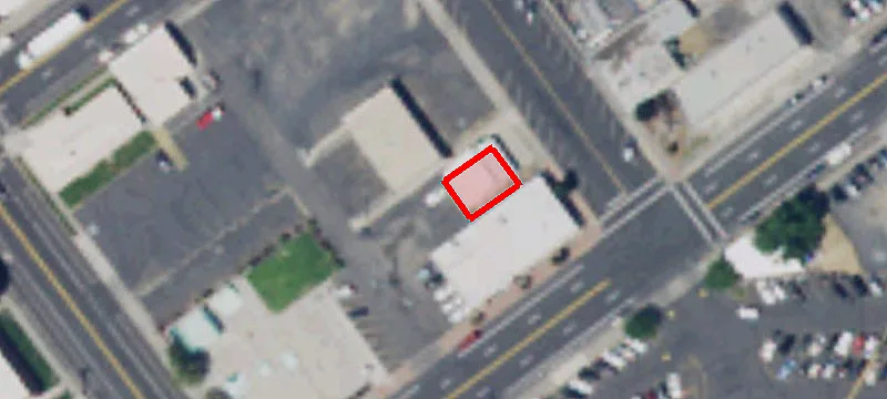 320 Cedar St