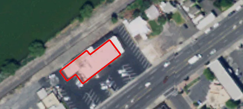 902 Broadway Ave