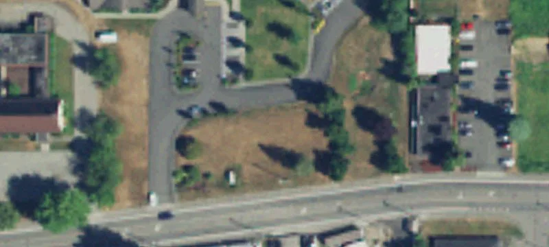 1301 Main St
