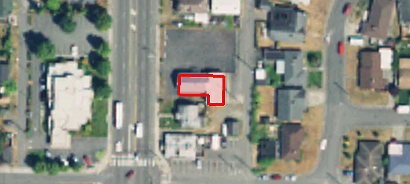 1323 Broadway