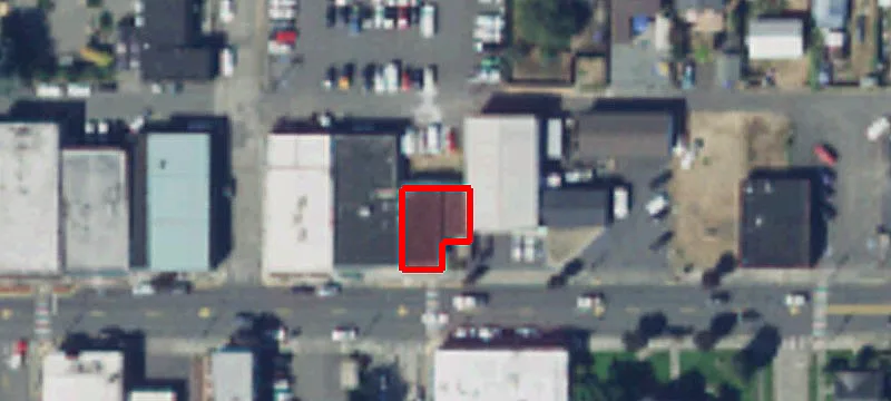 1211 Main St