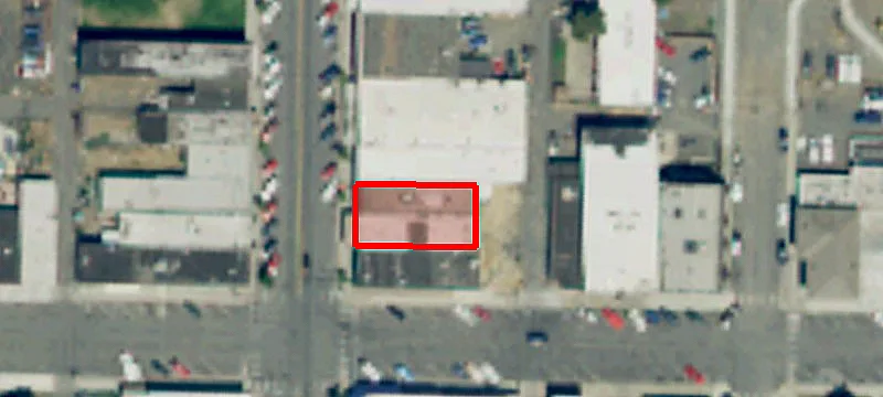 215 Wapato Ave