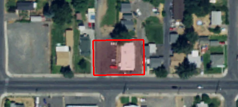 811 Mead Ave
