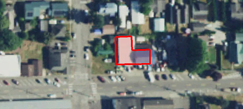 609 Main St