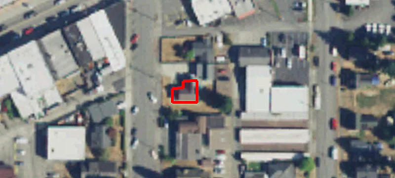 111 Fry Ave