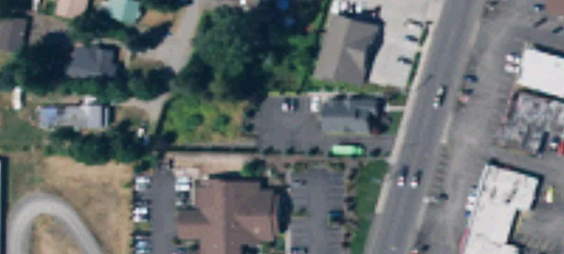 1211 Gold St