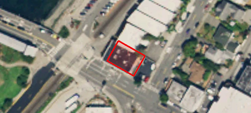 101 Main St