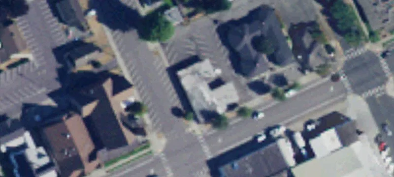 202 6th St