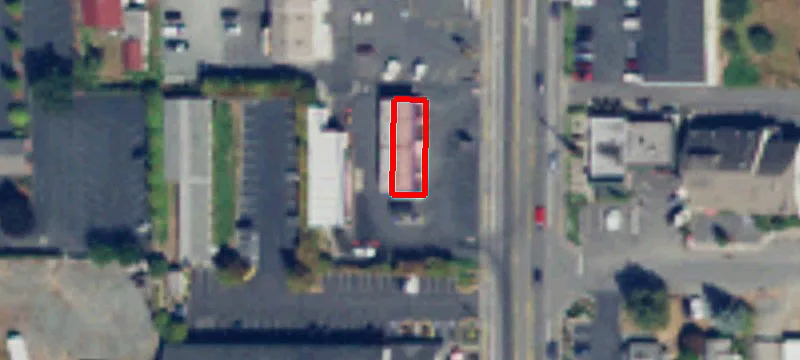 3216 Commercial Ave