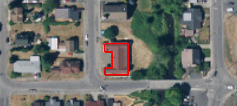 210 Arden Ave