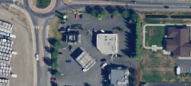 8894 Bender Rd