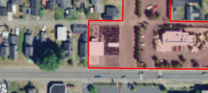 2435 Simpson Ave
