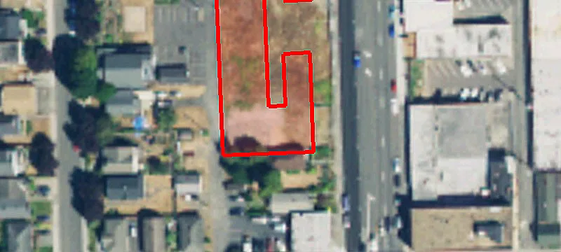 3220 Broadway