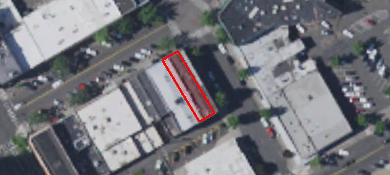 28 Main St