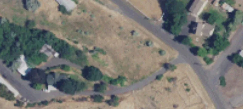 1669 Dustan Loop