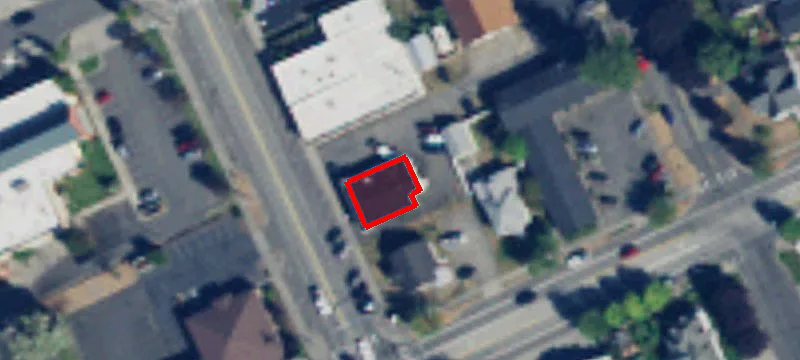 206 3rd St