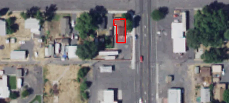 415 Daisy S St