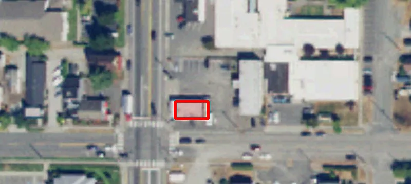 2119 Commercial Ave