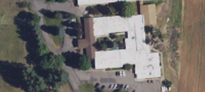 503 Hilltop Ln
