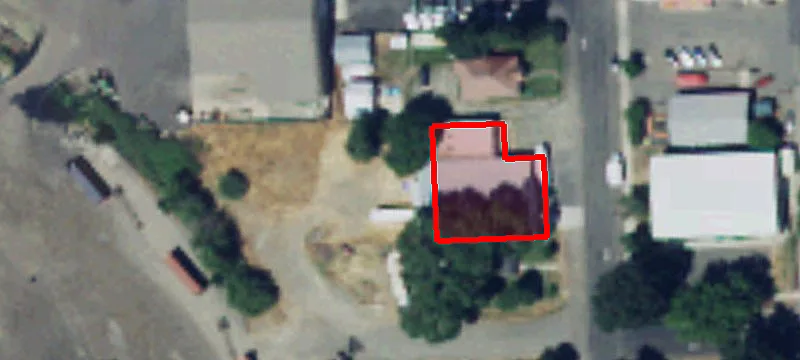 703 Wenas St