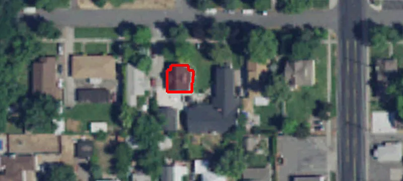 621 Albany Ave