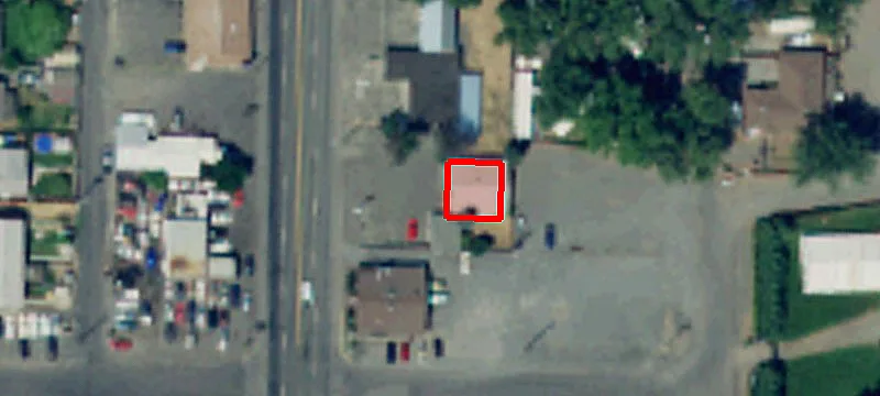 3209 Main St