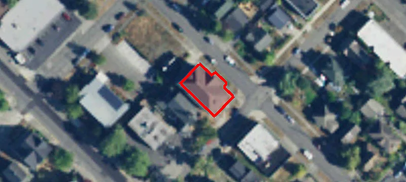 1303 Astor St, Unit 202