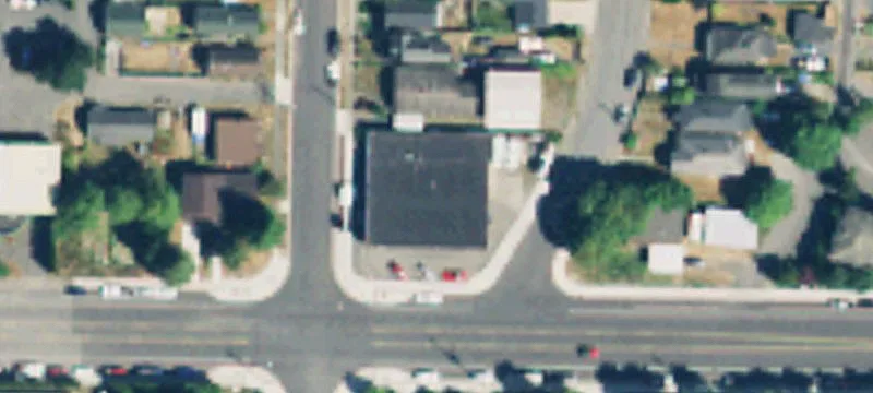 2629 Harrison Ave