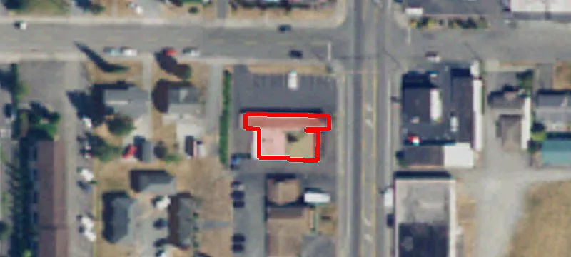 2908 Commercial Ave