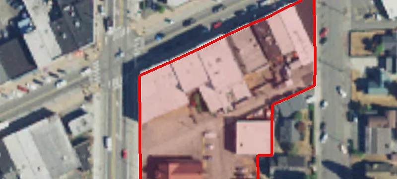 106 Main St
