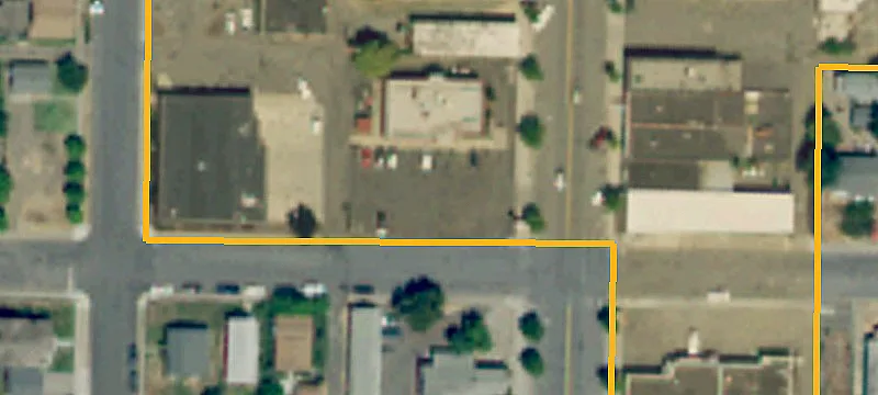 318 Wapato Ave