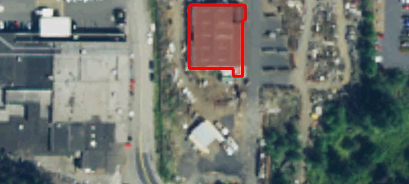 2208 Pacific E Hwy