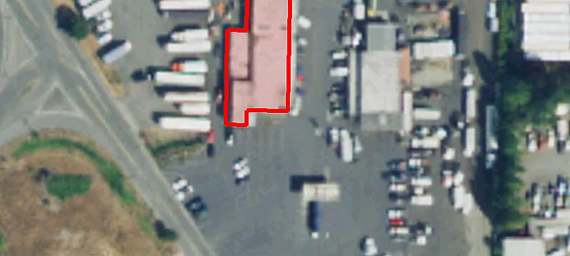 2205 Pacific E Hwy
