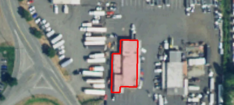 2205 Pacific E Hwy