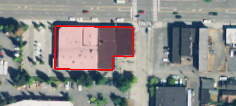 2530 Hewitt Ave
