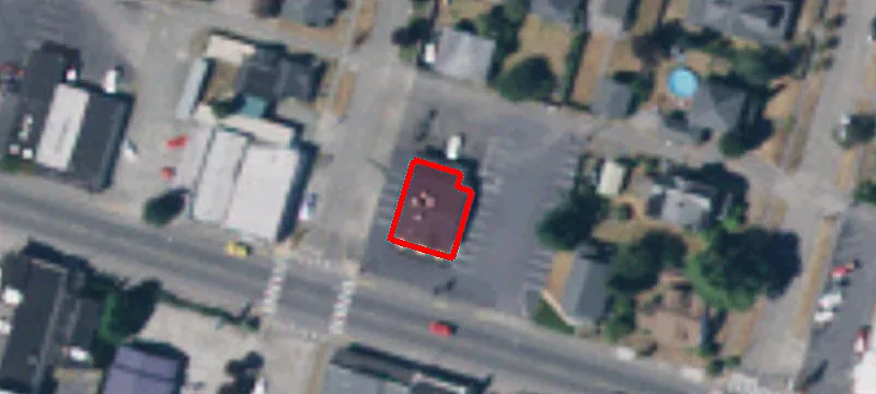 719 Main St