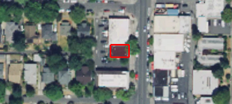 2308 Main St