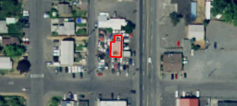 3212 Main St