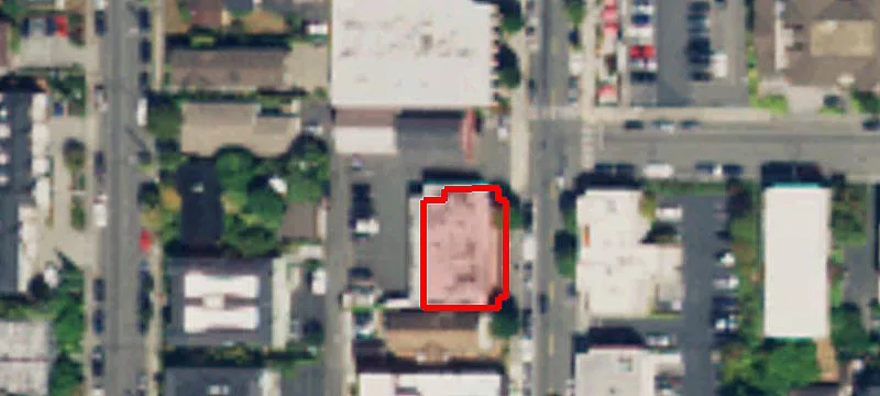 228 5th S Ave