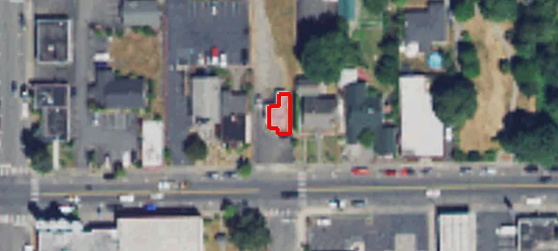 402 Main St